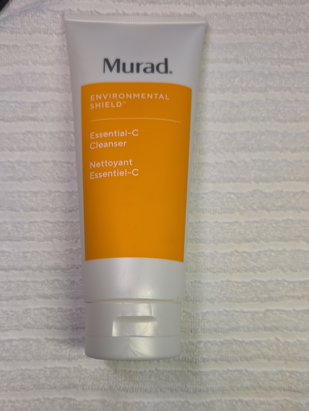 Murad Essential-C Cleanser - White & Orange